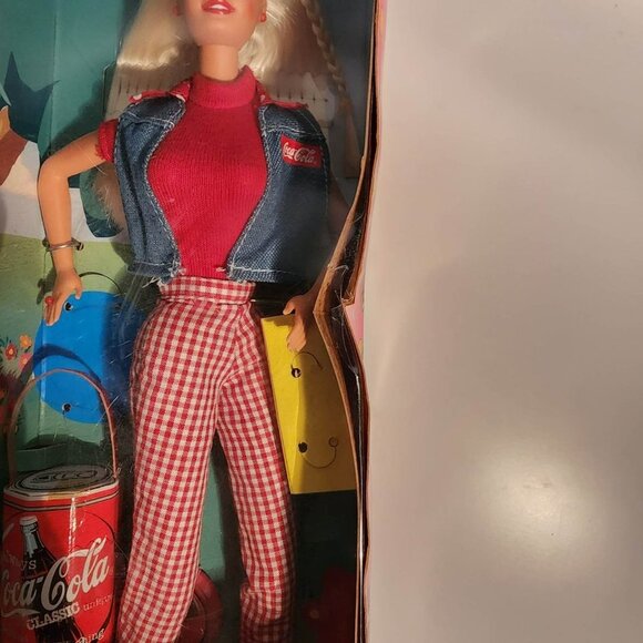 1997 Mattel Coca Cola PICNIC BARBIE Doll Vintage #19626 New in Box - Picture 7 of 7